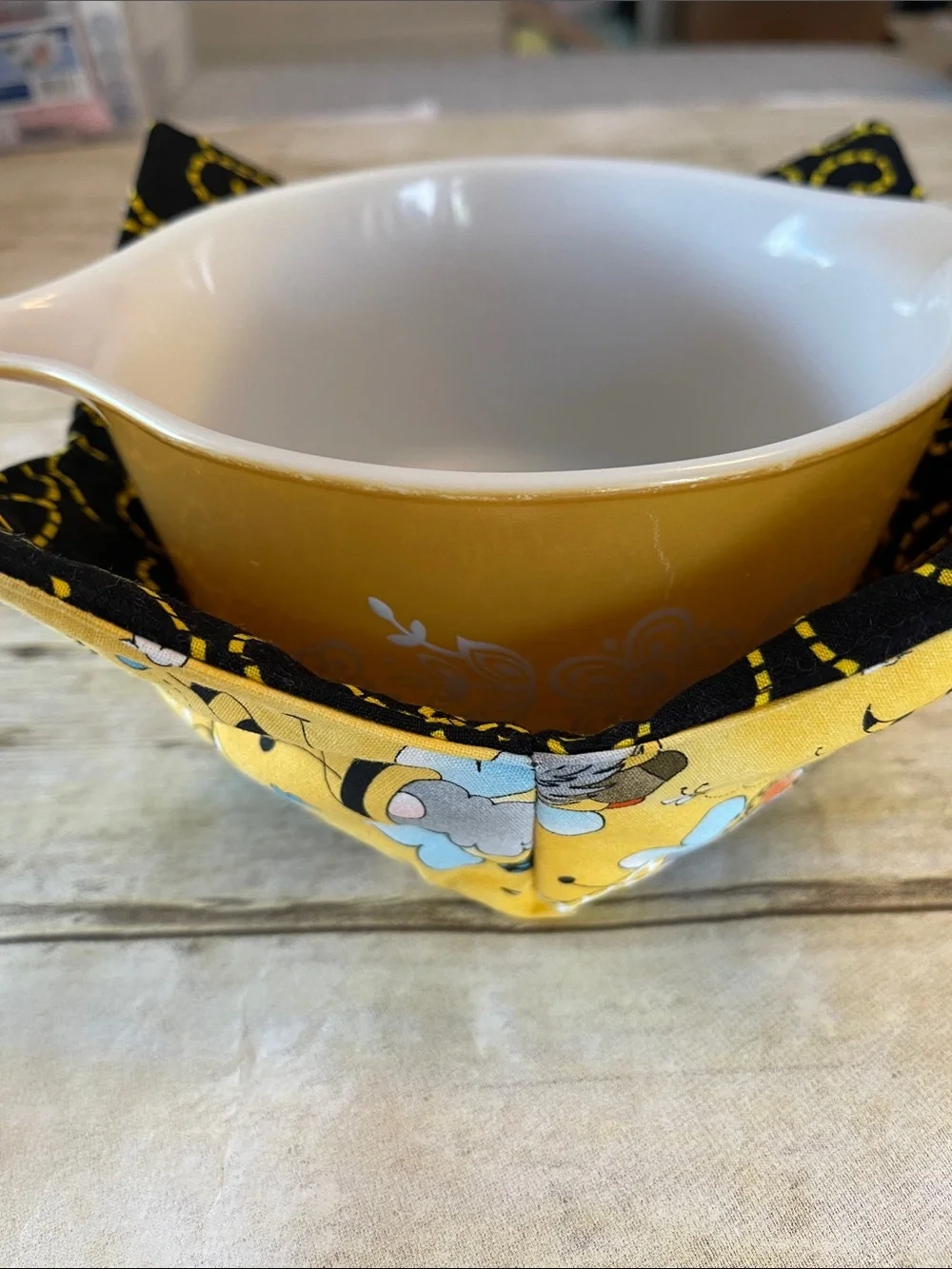 Microwave/Ice Cream Bowl Cozy Reversible Fabric Bowl Gnomes & Bees